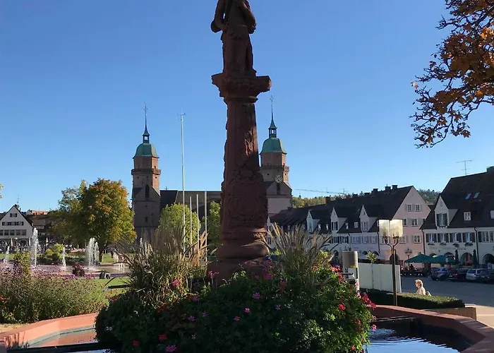 アパート Small *